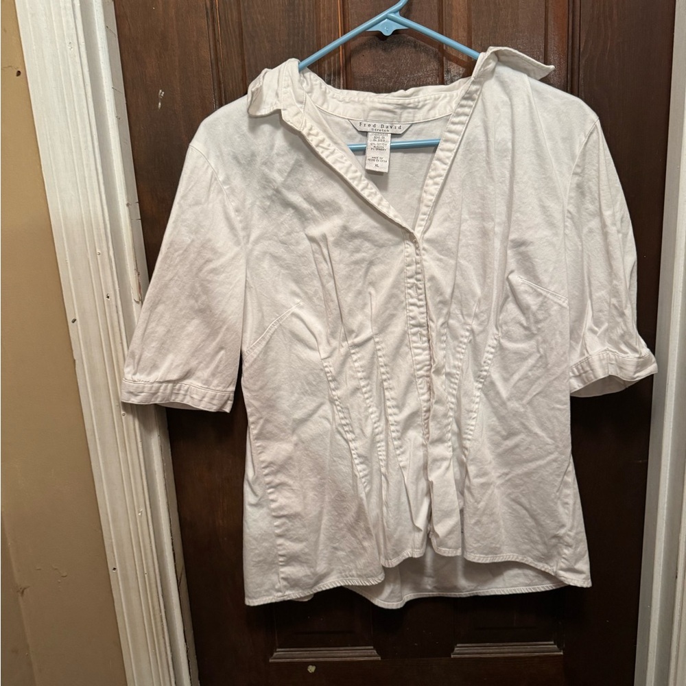 Women’s XL Stretch White Short Sleeve Fred David Button Down Shirt